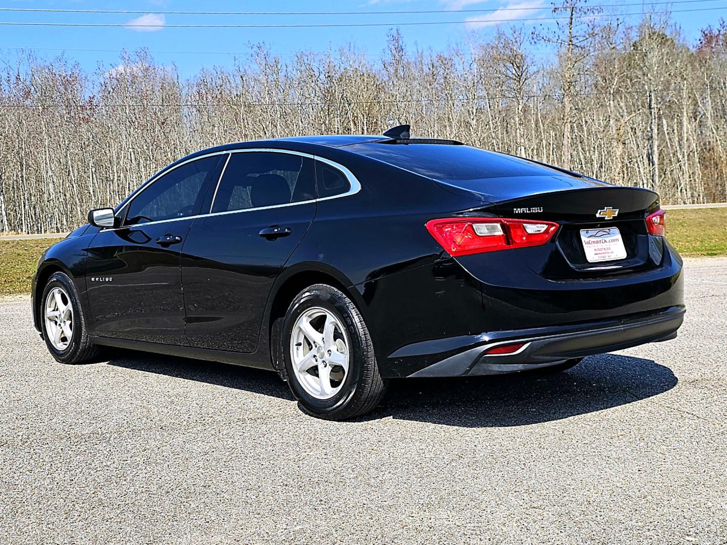 2016 Black Chevrolet Malibu LS (1G1ZB5ST4GF) with an 1.5L L4 DOHC 16V engine, 6A transmission, located at 18001 Kellogg Rd, Saucier, MS, 39574, (228) 832-1441, 139.421463, -76.641457 - Photo#6